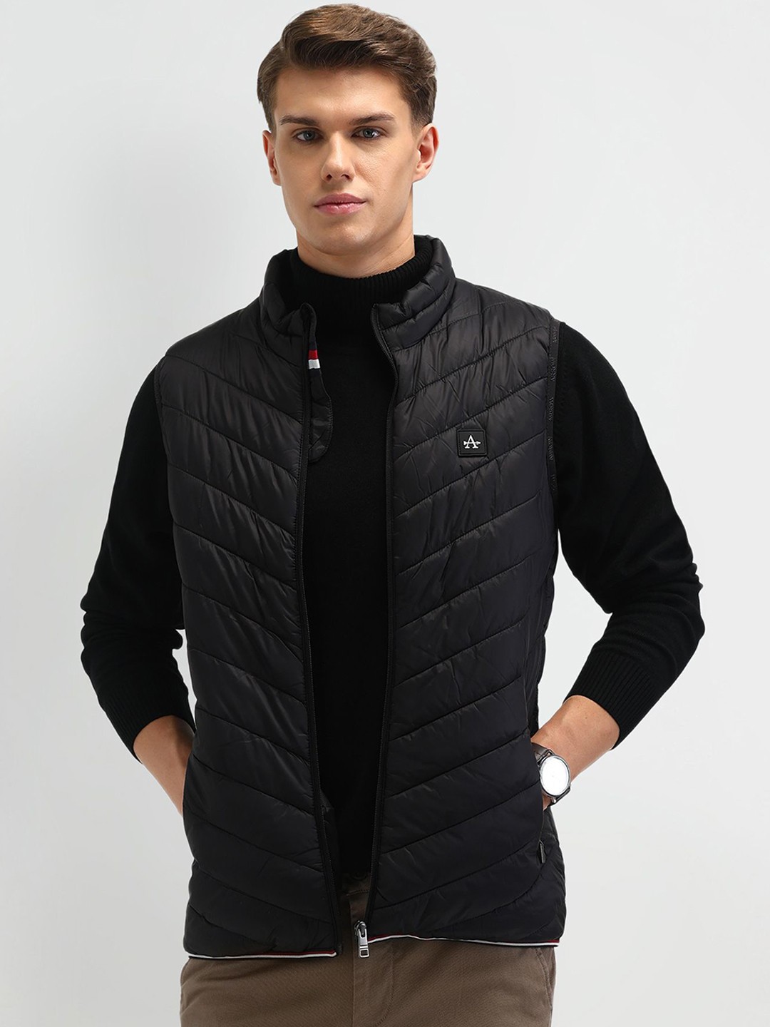 

Arrow Sport Men Brand Logo Polyester Quilted Jacket, Black
