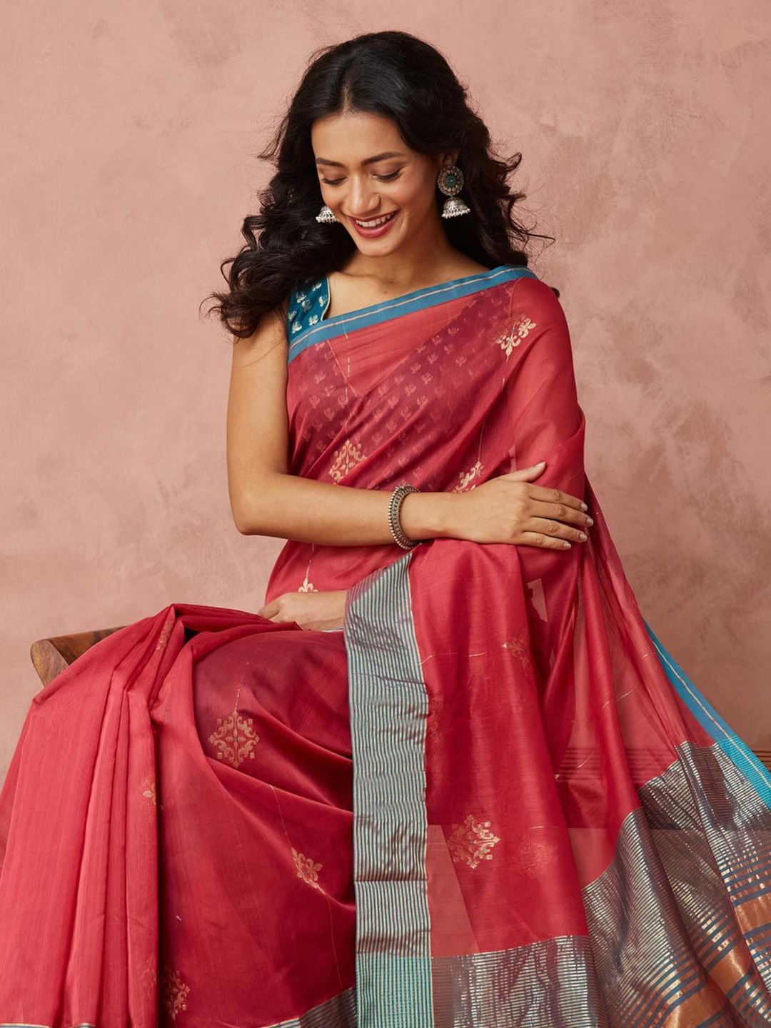 

Fabindia Pink Cotton Silk Blend Maheshwari Sari, Red