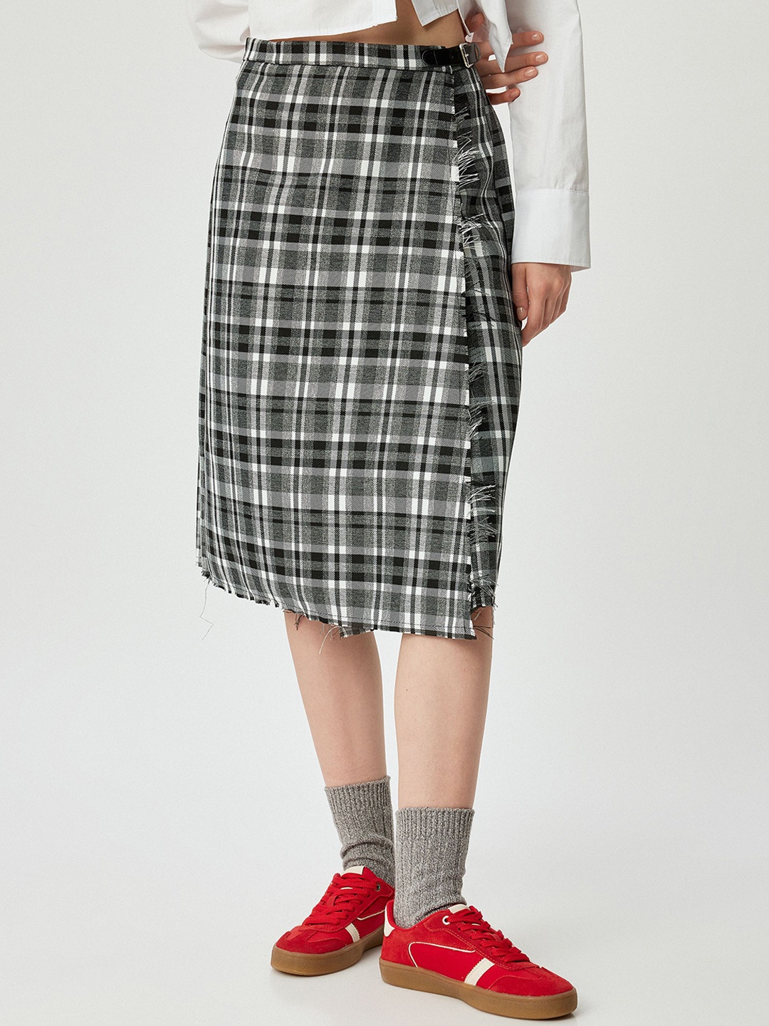 

Koton Women Checked Printed Skorts Skirt, Black