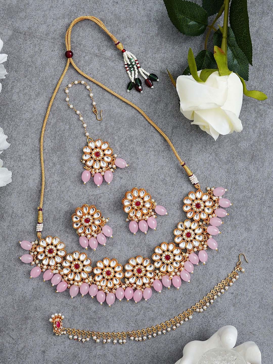 

ahoora Gold Plated Kundan Stone Studded & Beaded Jewellery Set