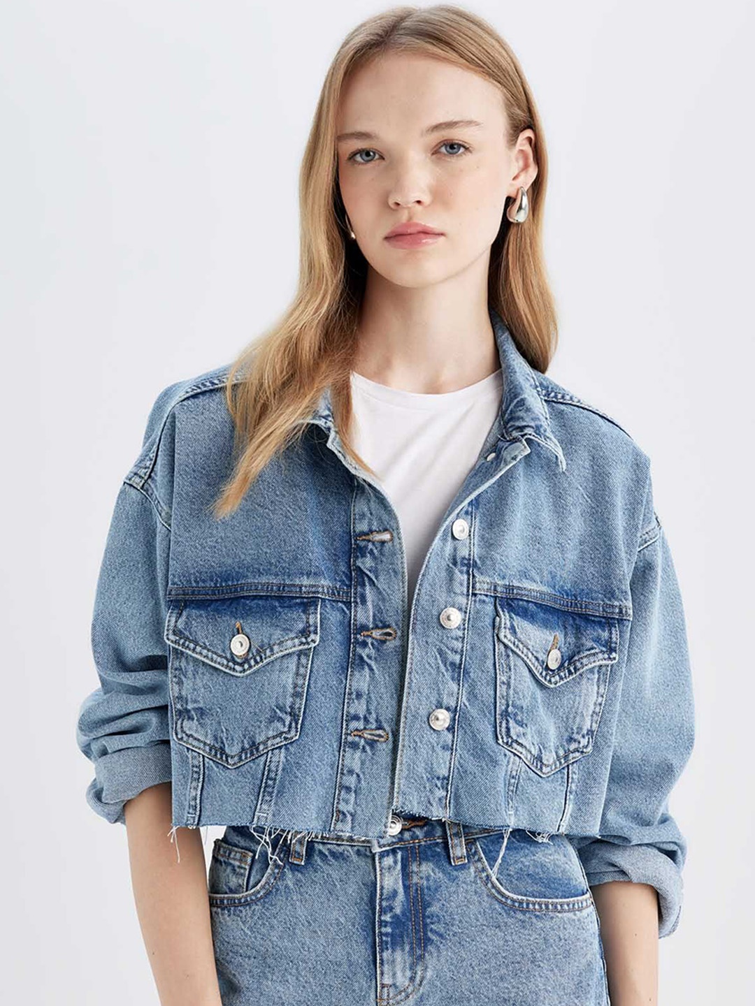 

DeFacto Women Washed Crop Denim Jacket, Na