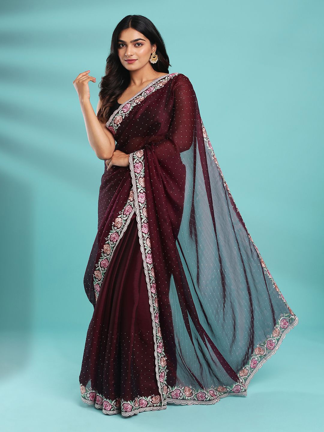 

Kalyan Silks Embellished Sequinned Jamdani Saree, Burgundy