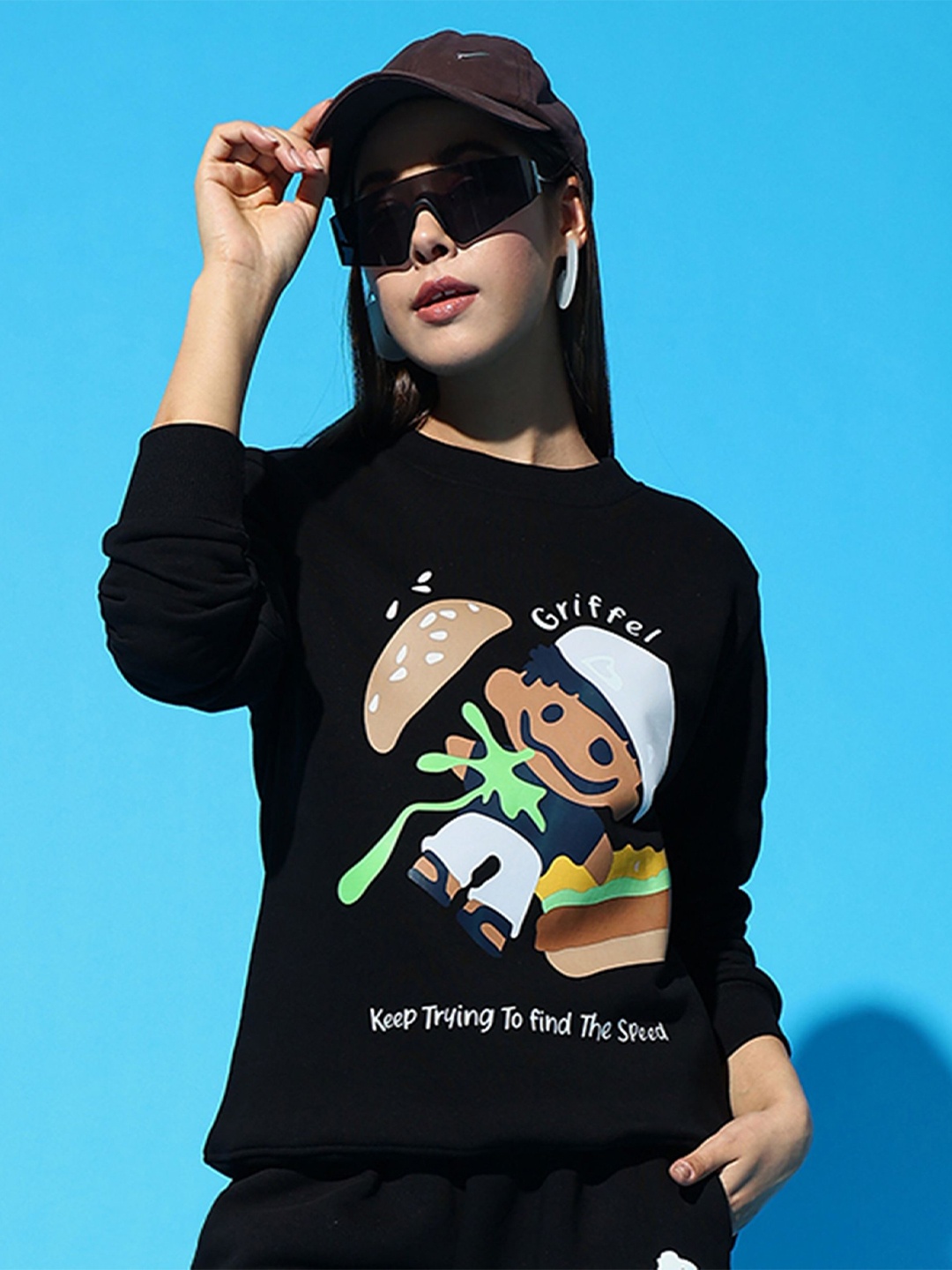 

GRIFFEL Women Graphic Printed Long Sleeves Sweatshirt, Black