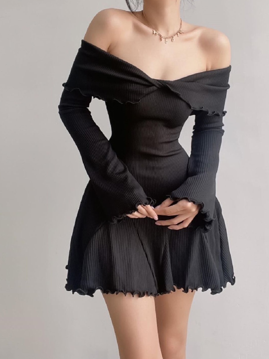 

KPOP Women Off-Shoulder A-Line Dress, Black