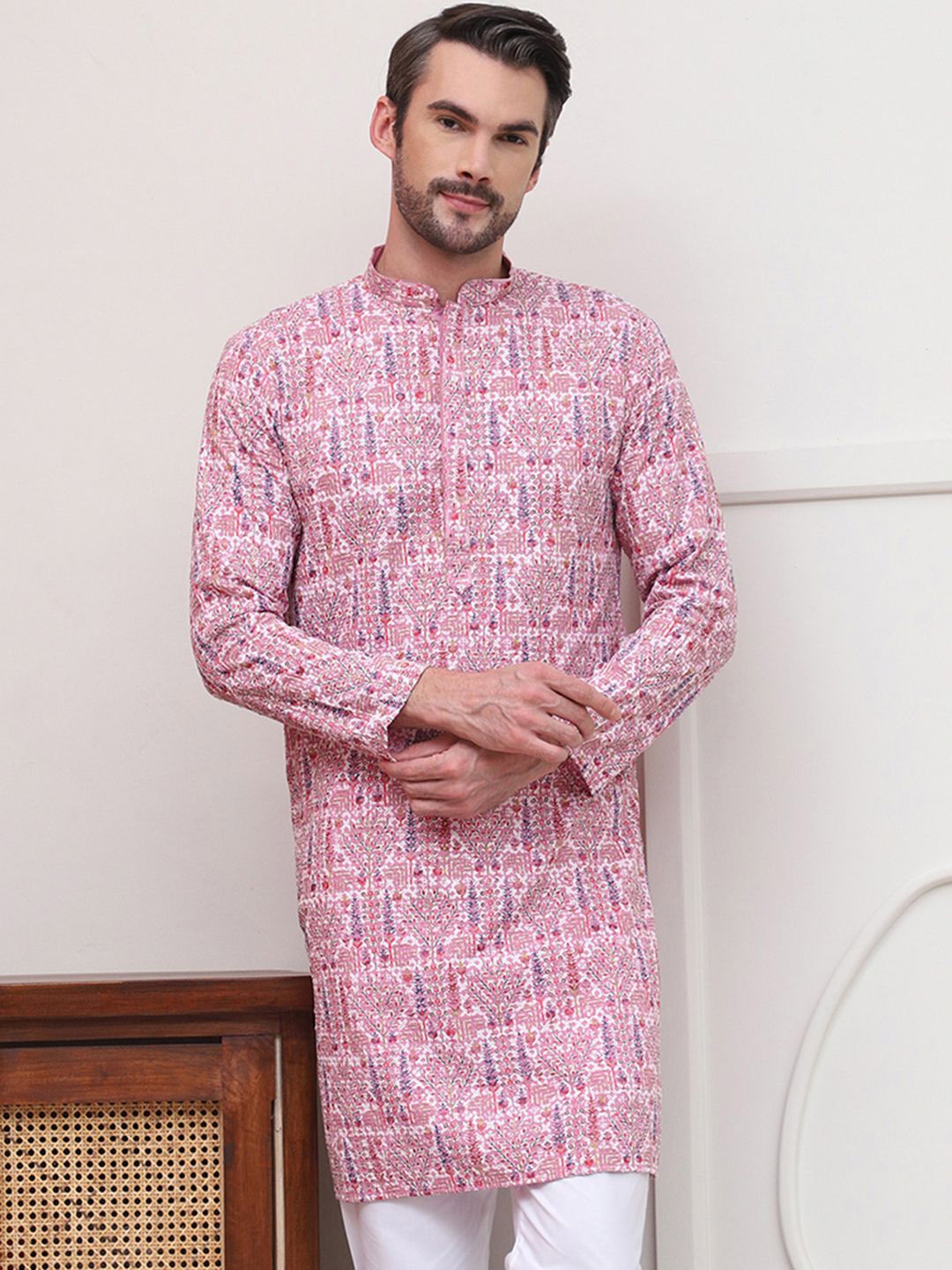 

Anouk Floral Printed Cotton Straight Kurta, Pink