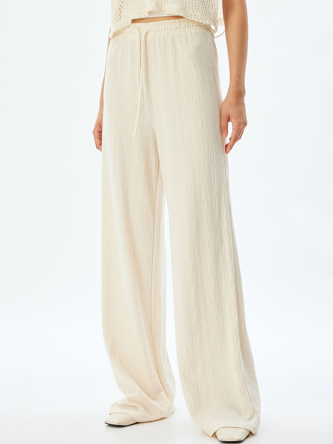 

Koton Women Trousers, Off white
