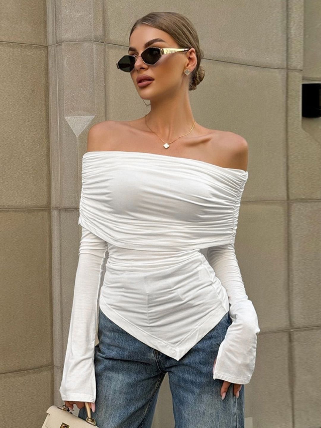 

KPOP Women Off-Shoulder Solid Top, White