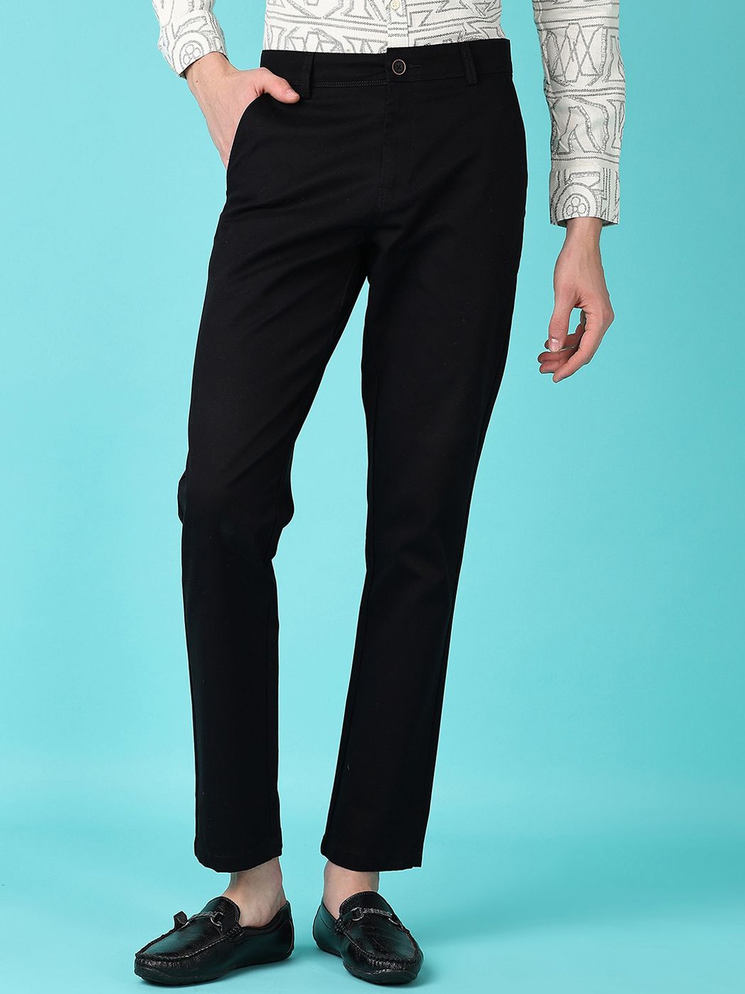

V-Mart Men Cotton Regular Fit Mid-Rise Flat-Front Trousers, Black