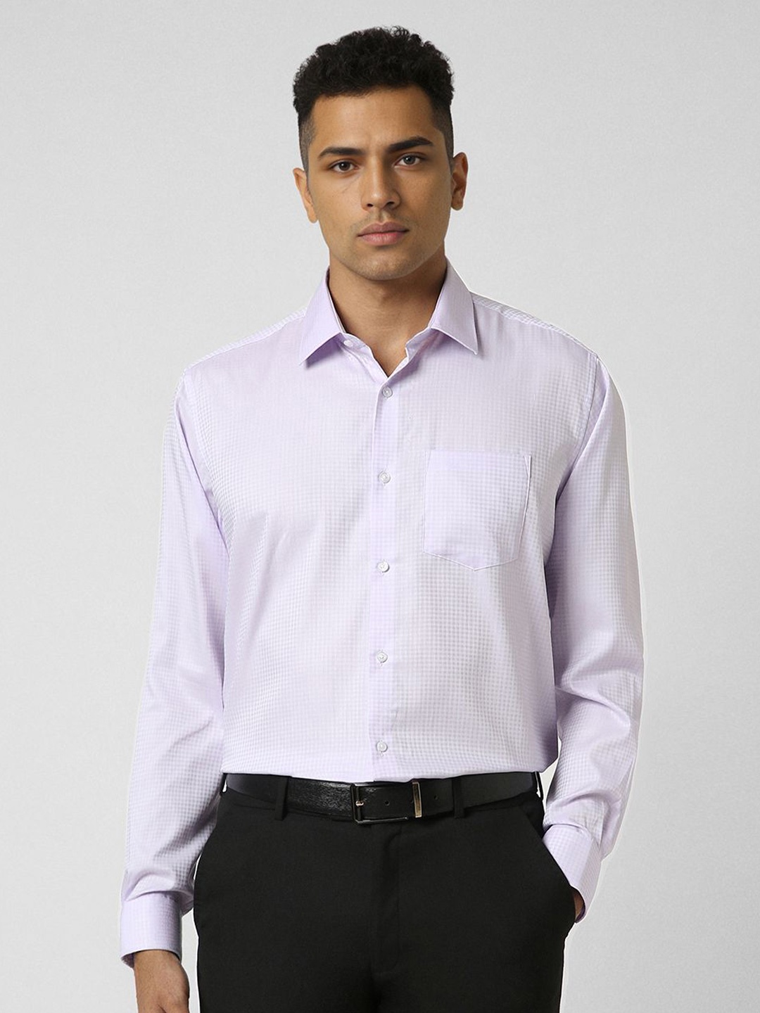 

Van Heusen Men Spread Collar Textured Cotton Formal Shirt, Lavender