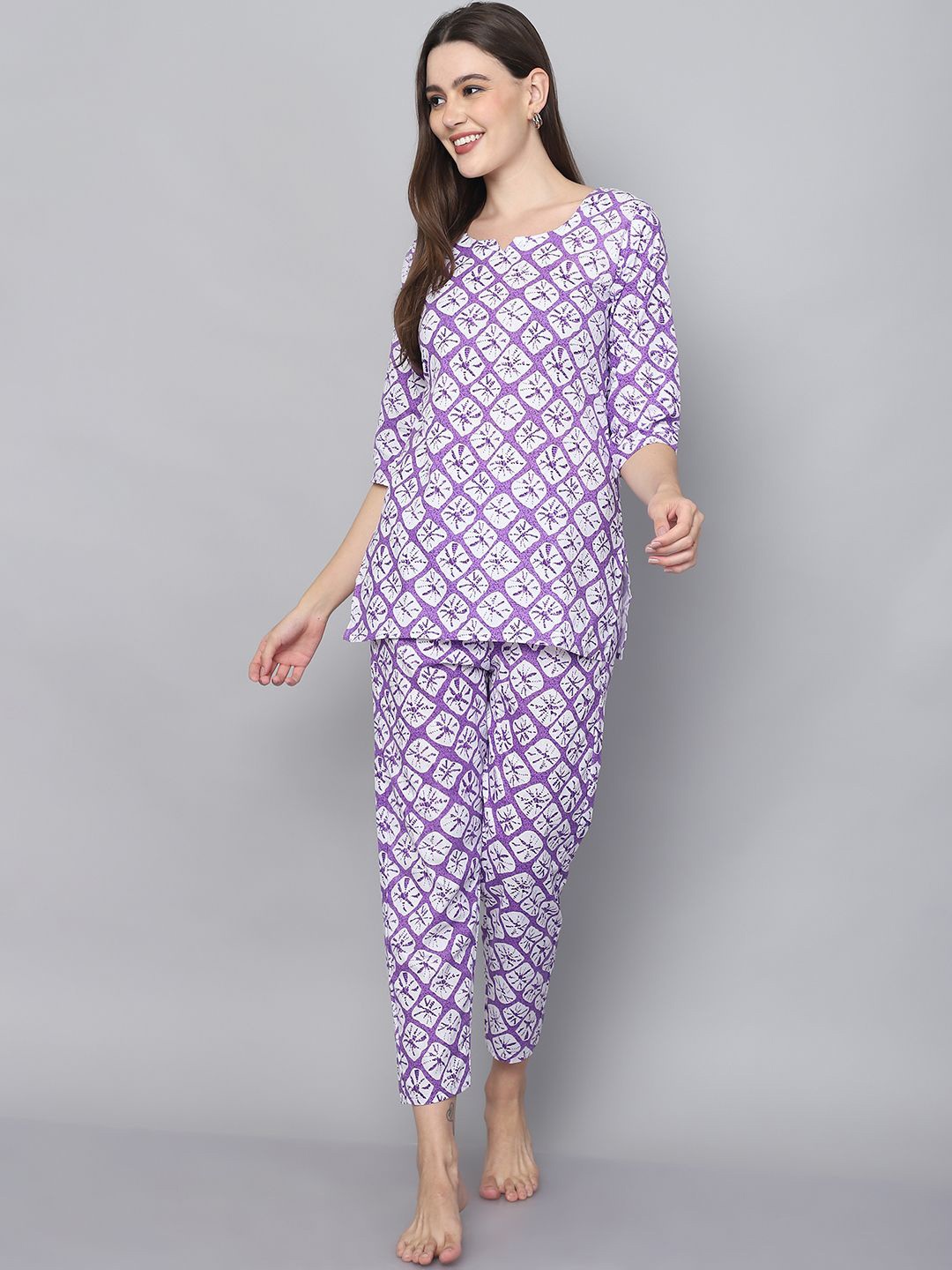 

SOUNDARYA Printed Pure Cotton Night suit, Purple