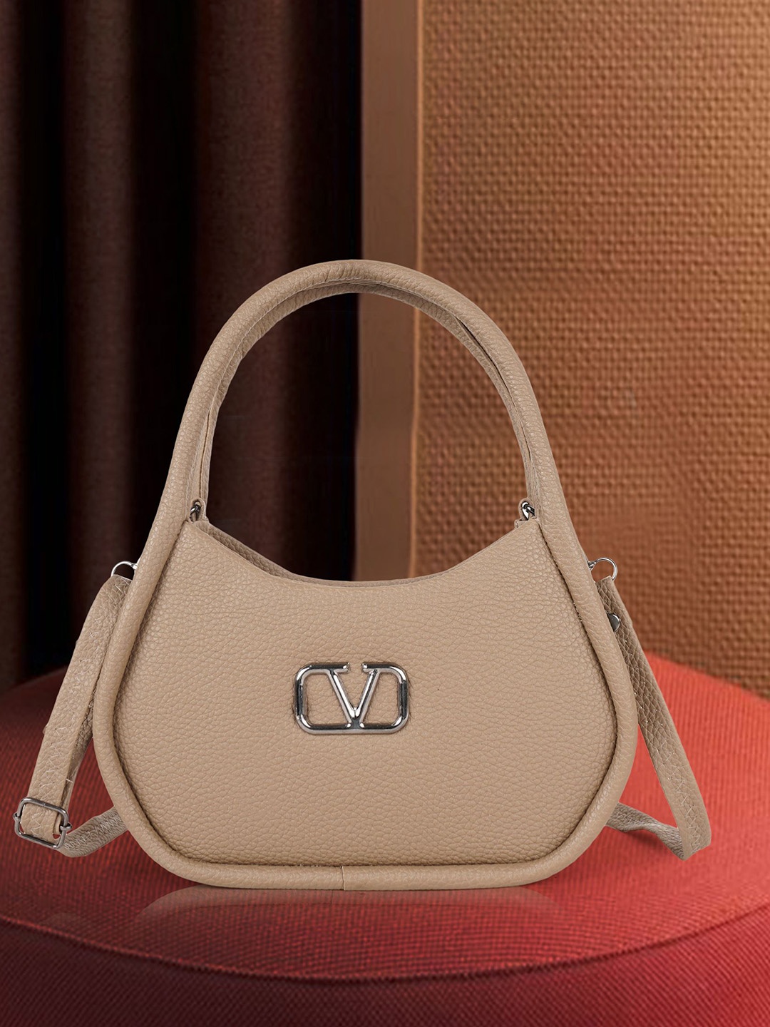 

YOYOWING Structured Sling Bag with Tasselled, Beige