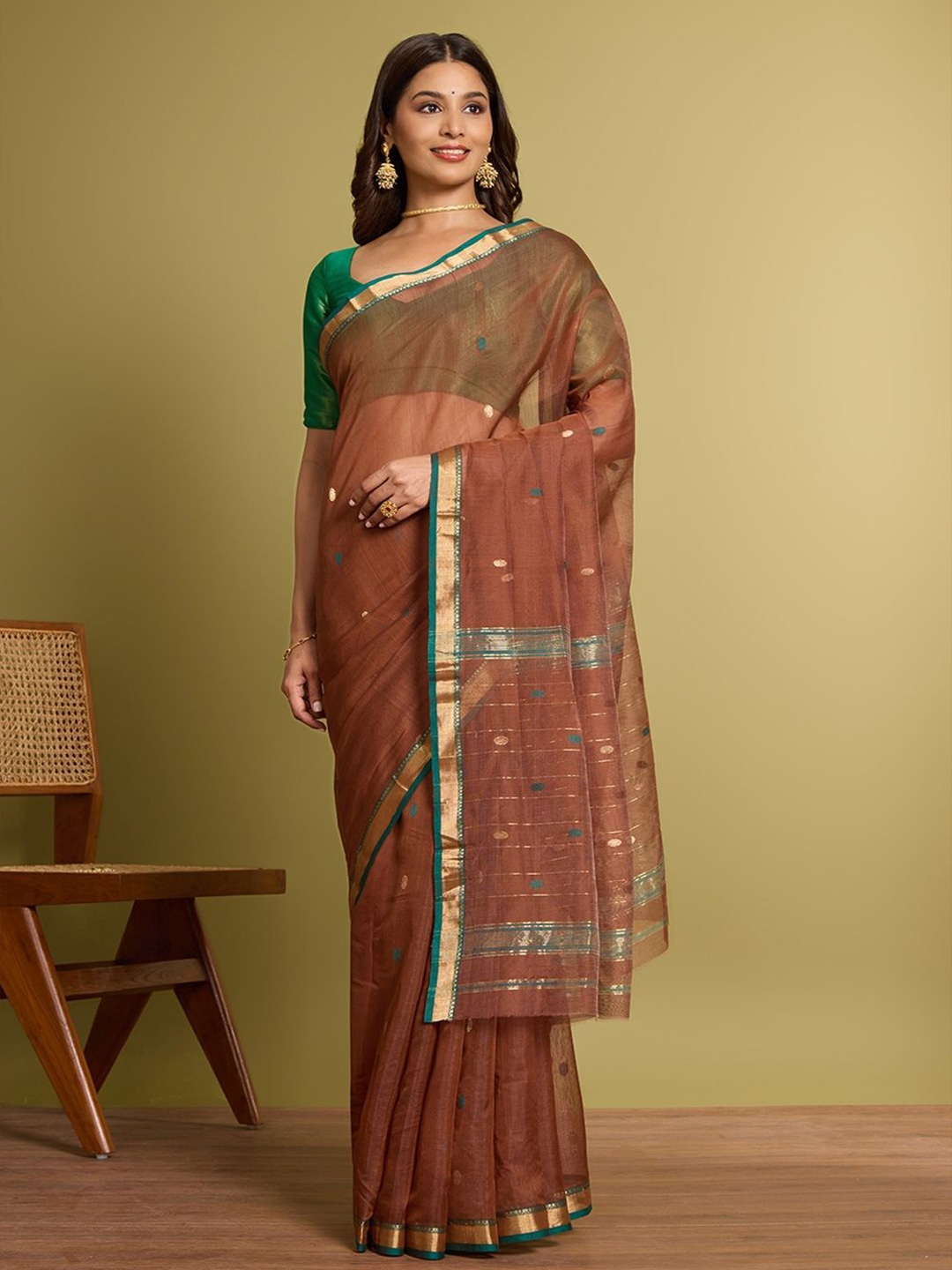 

Taneira Woven Design Zari Chanderi Saree, Brown