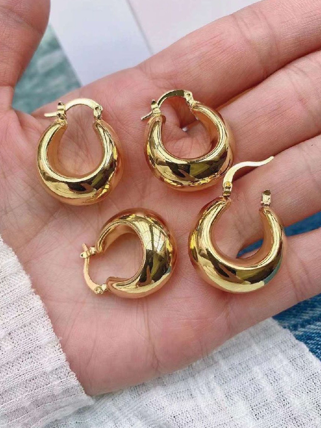 

ZIVOM Set Of 2 18K Gold-Plated Crescent Shaped Hoop Earrings