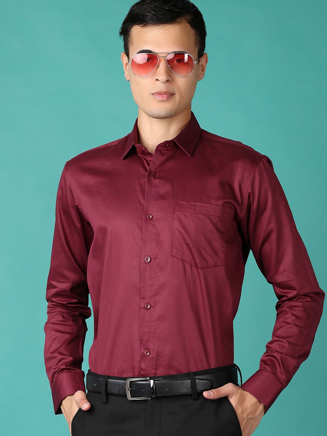 

J White by Vmart Men Spread Collar Solid Satin Casual Shirt, Maroon