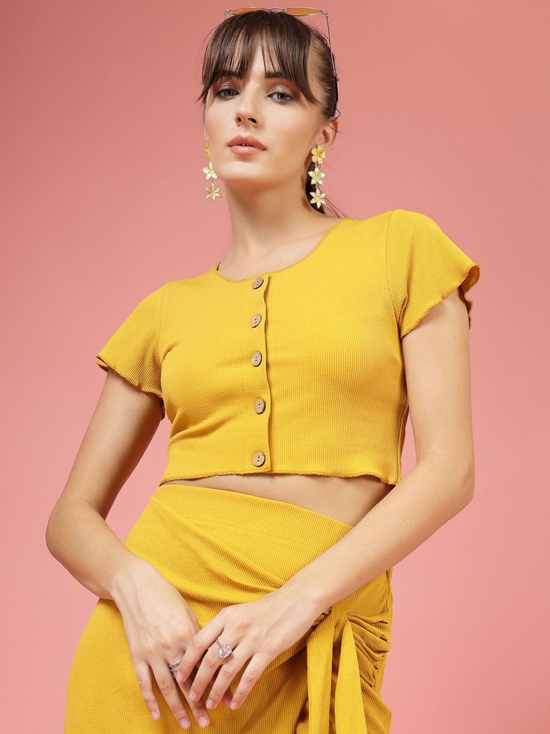 

Oomph! Women Round Neck Short Sleeves Crop Top, Yellow
