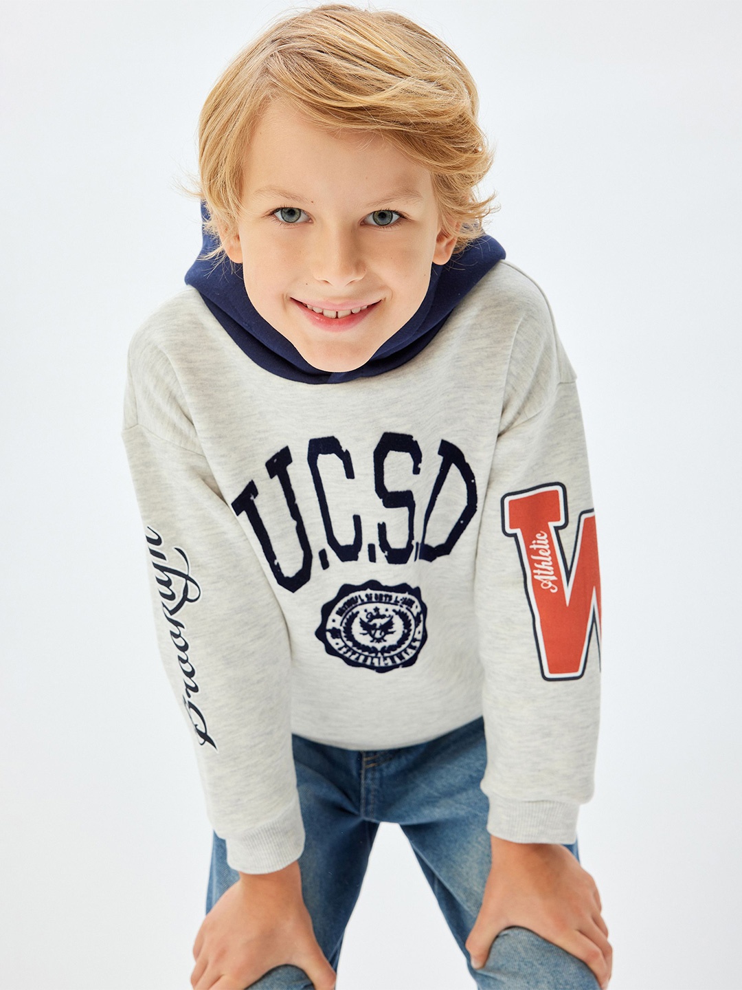 

Koton Boys Printed Hooded Pullover Sweatshirt, Grey