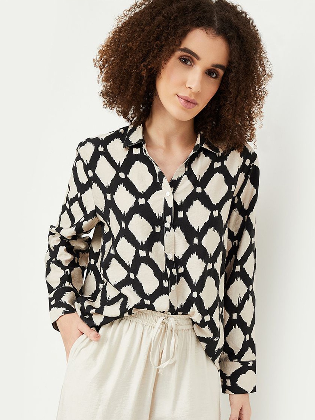 

max Women Printed Spread Collar Regular Fit Casual Shirt, Off white