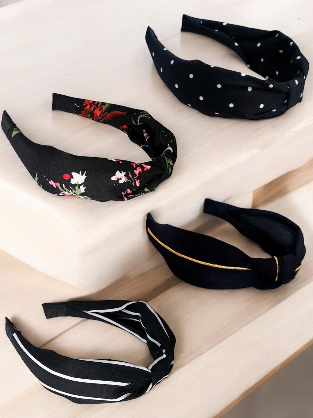 

OOMPH Women Set of 4 Western Hairband, Black
