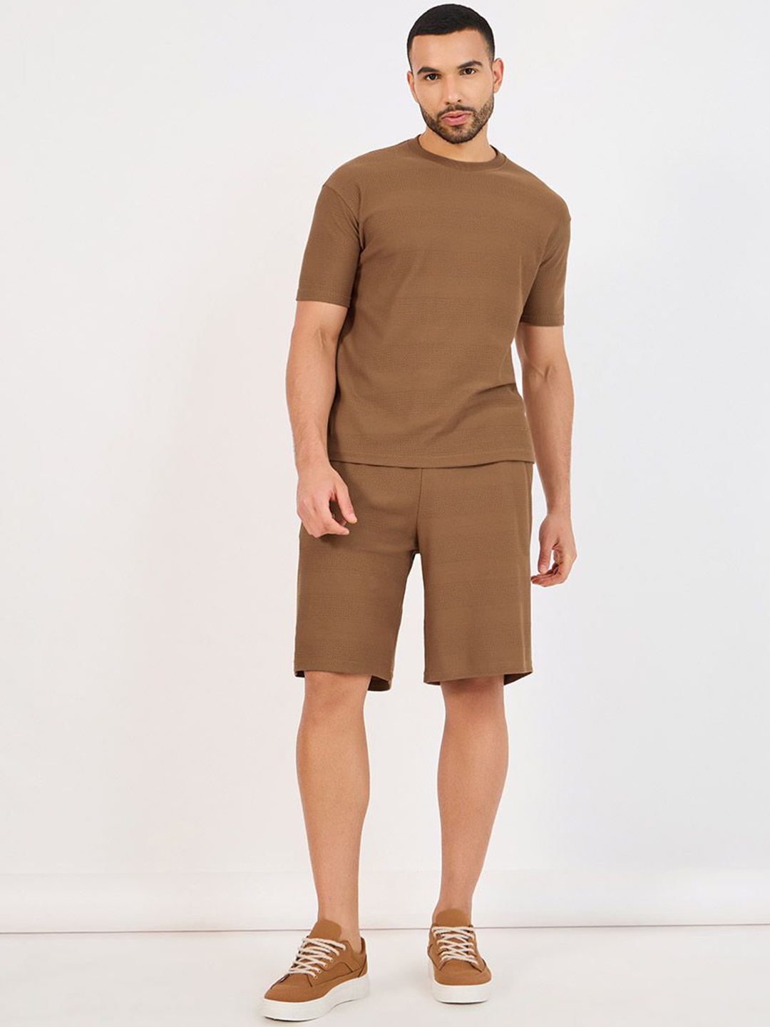 

Styli Texture Knit Oversize Ringer T-Shirt With Oversize Shorts Co-Ord Set, Brown