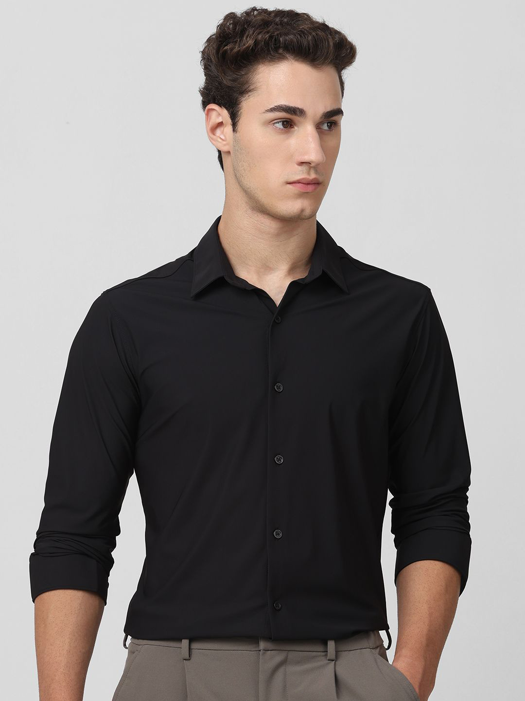 

Mufti Men Spread Collar Solid Slim Fit Casual Shirt, Black