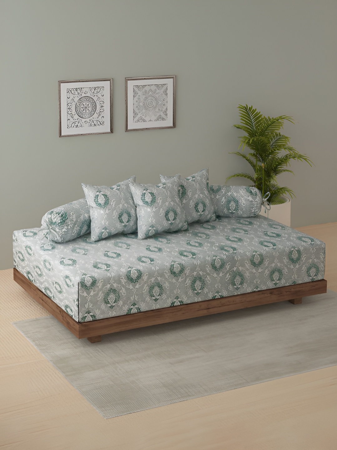 

SWAYAM Green & White 6 Pieces Ethnic Motifs Printed Pure Cotton 120 GSM Diwan Set