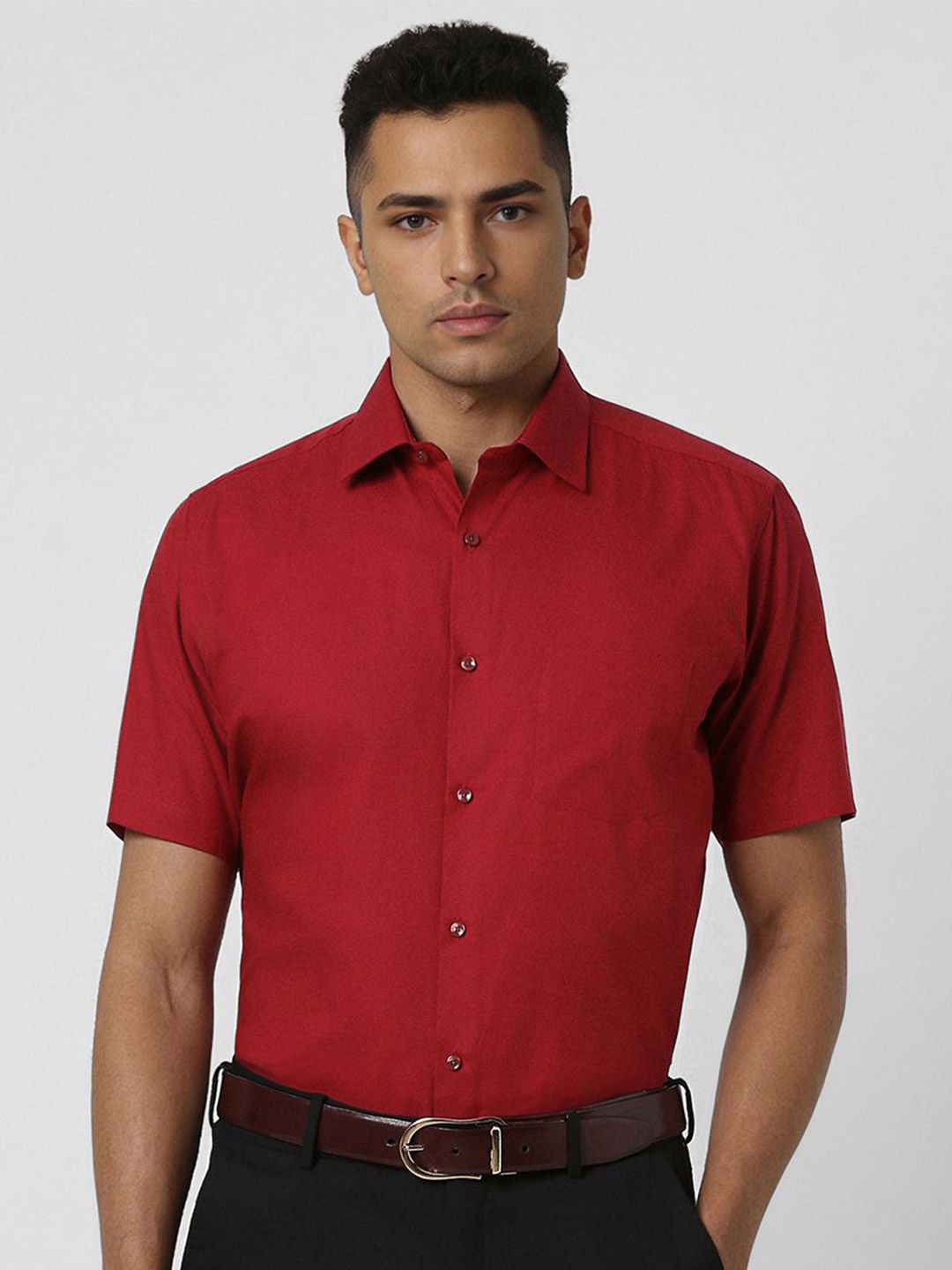 

Van Heusen Men Spread Collar Solid Cotton Slim Fit Formal Shirt, Red