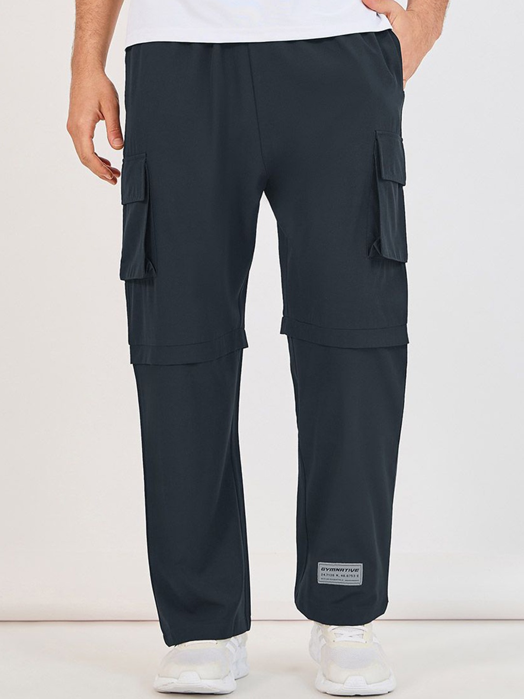 

Styli Loose Fit Mid-Rise Cargo Trousers, Charcoal