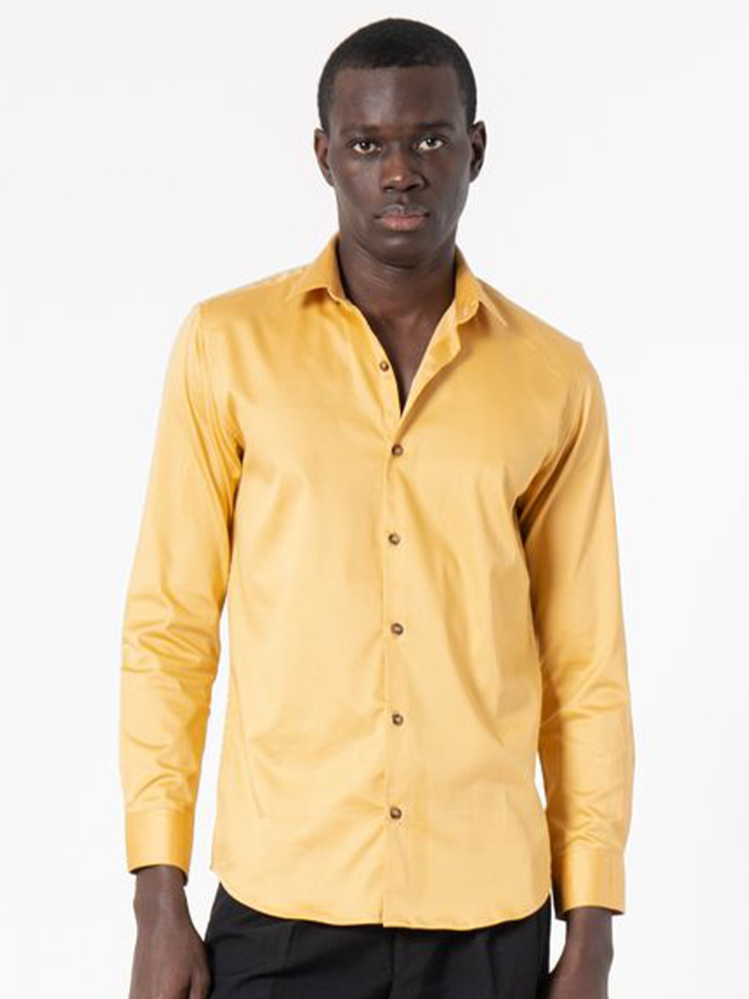 

SAY Men India Slim Spread Collar Solid Satin Slim Fit Semiformal Shirt, Yellow