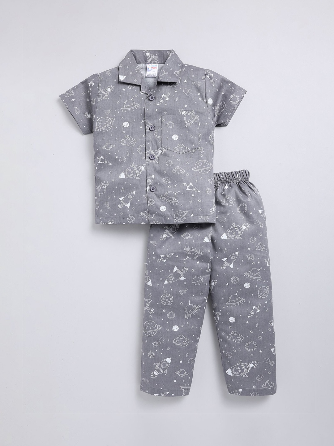 

NAUTI KIDZ Boys Pure Cotton Printed Night suit, Grey