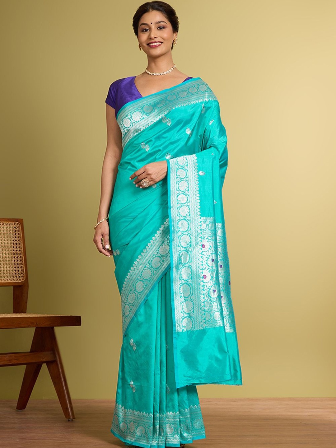 

Taneira Woven Design Zari Banarasi Saree, Blue