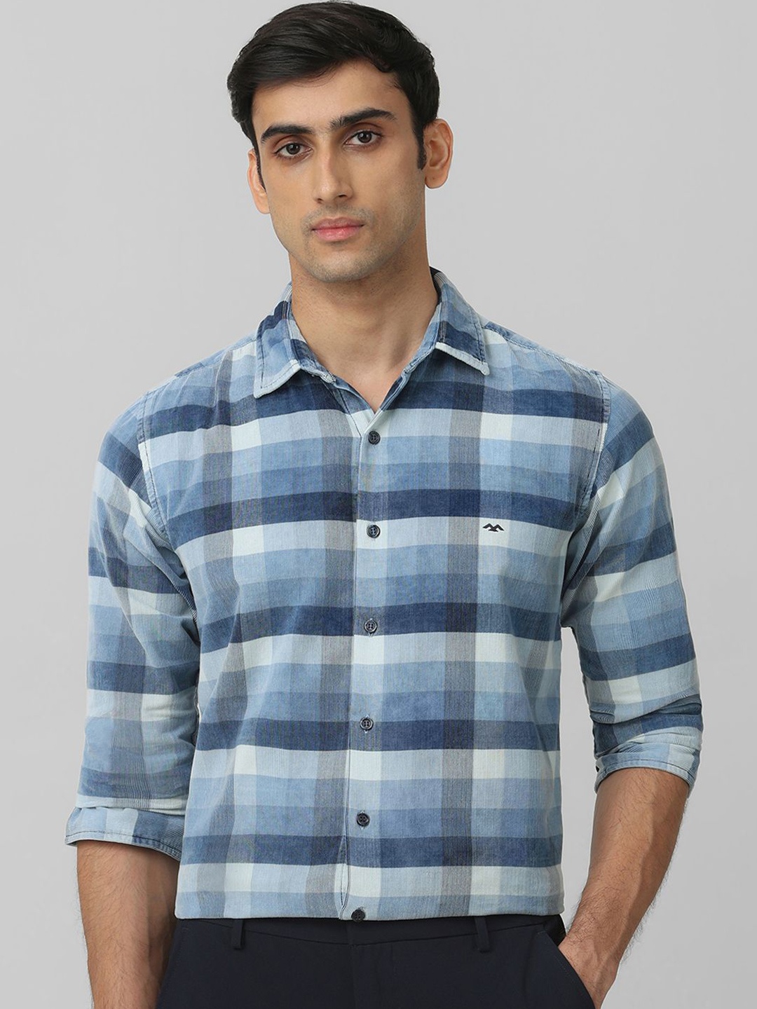 

Mufti Men Spread Collar Checked Cotton Slim Fit Casual Shirt, Blue