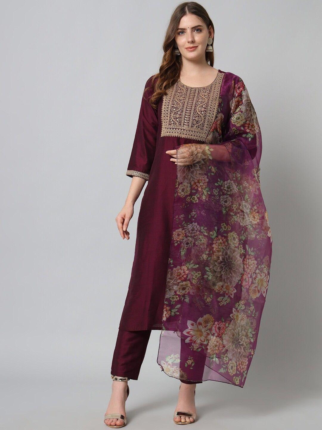 

zinariya Fab Floral Embroidered Round Neck Regular Kurta With Trouser With Dupatta, Purple