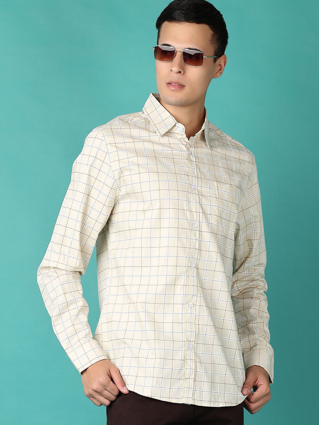 

V-Mart Men Spread Collar Checked Cotton Casual Shirt, Cream