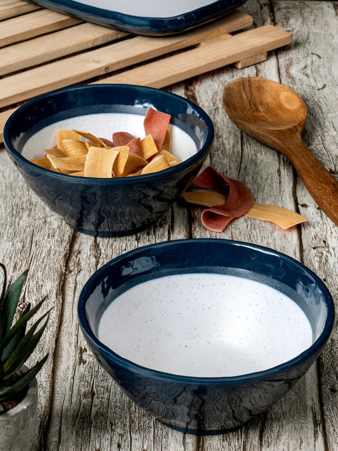 

Servewell White & Blue 2 Pieces Printed Melamine Glossy Dishwasher Safe Serving Bowl