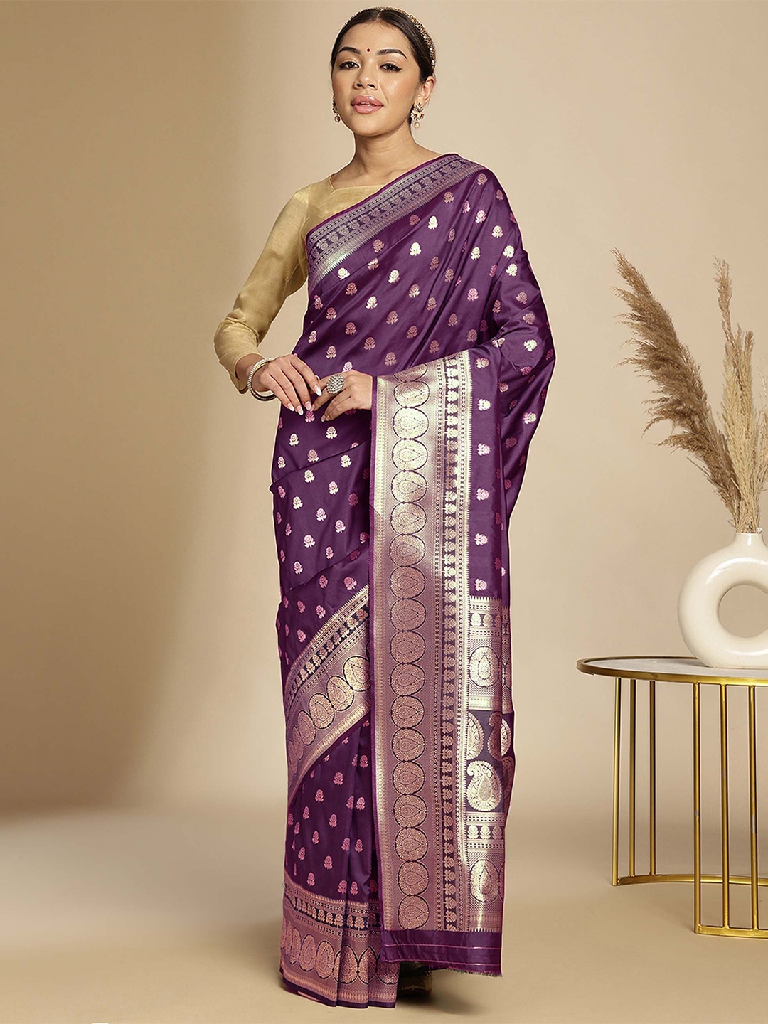 

Anouk Ethnic Motifs Woven Design Zari Banarasi Saree, Magenta