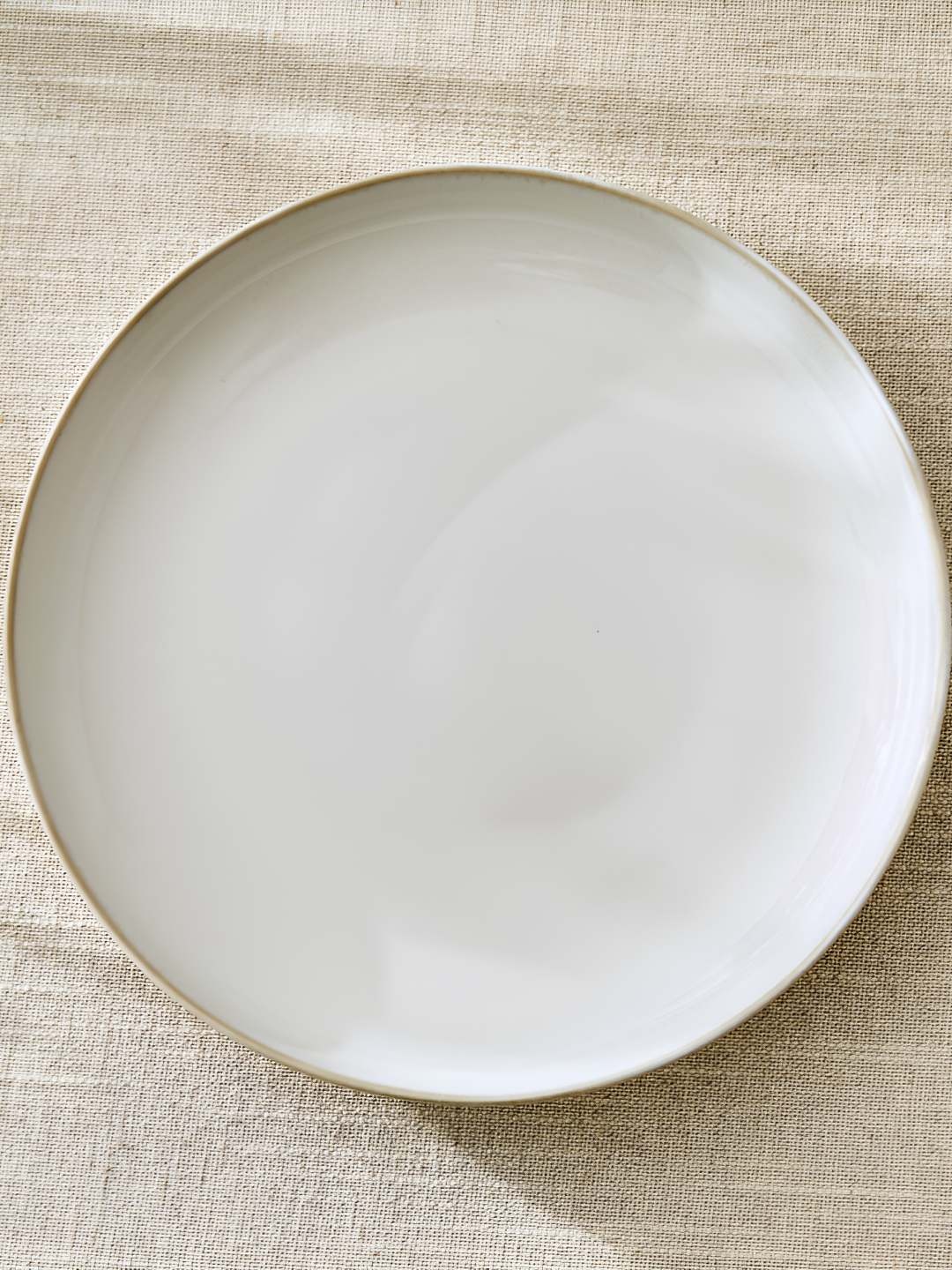 

Home Centre Off White Stoneware Serving Bowl