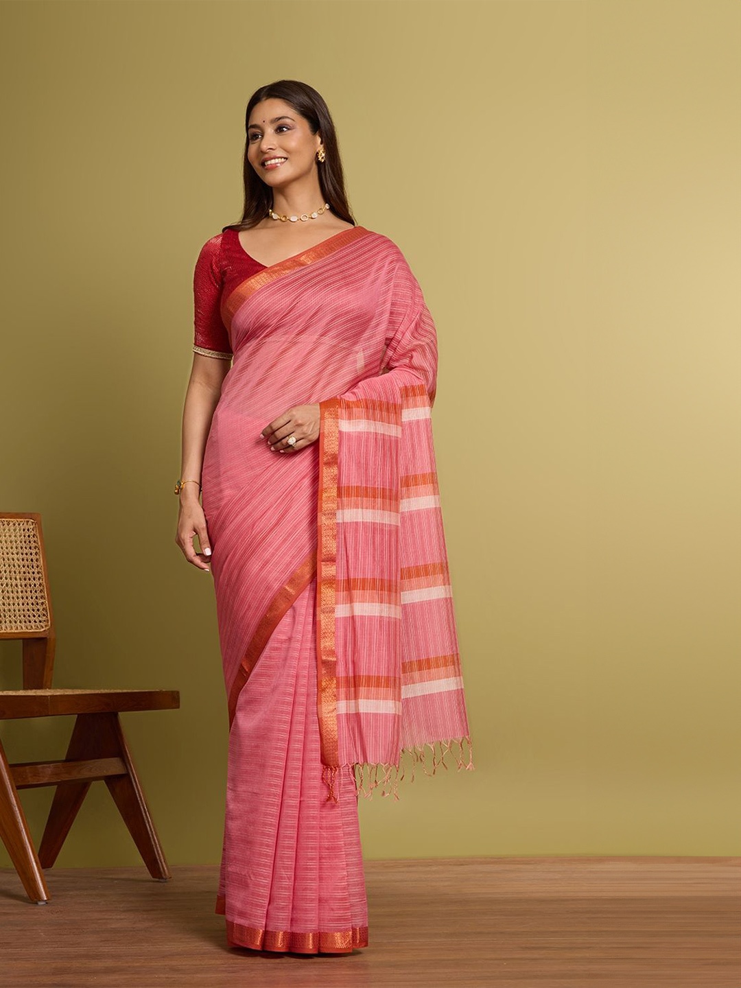 

Taneira Striped Zari Silk Cotton Maheshwari Saree, Pink