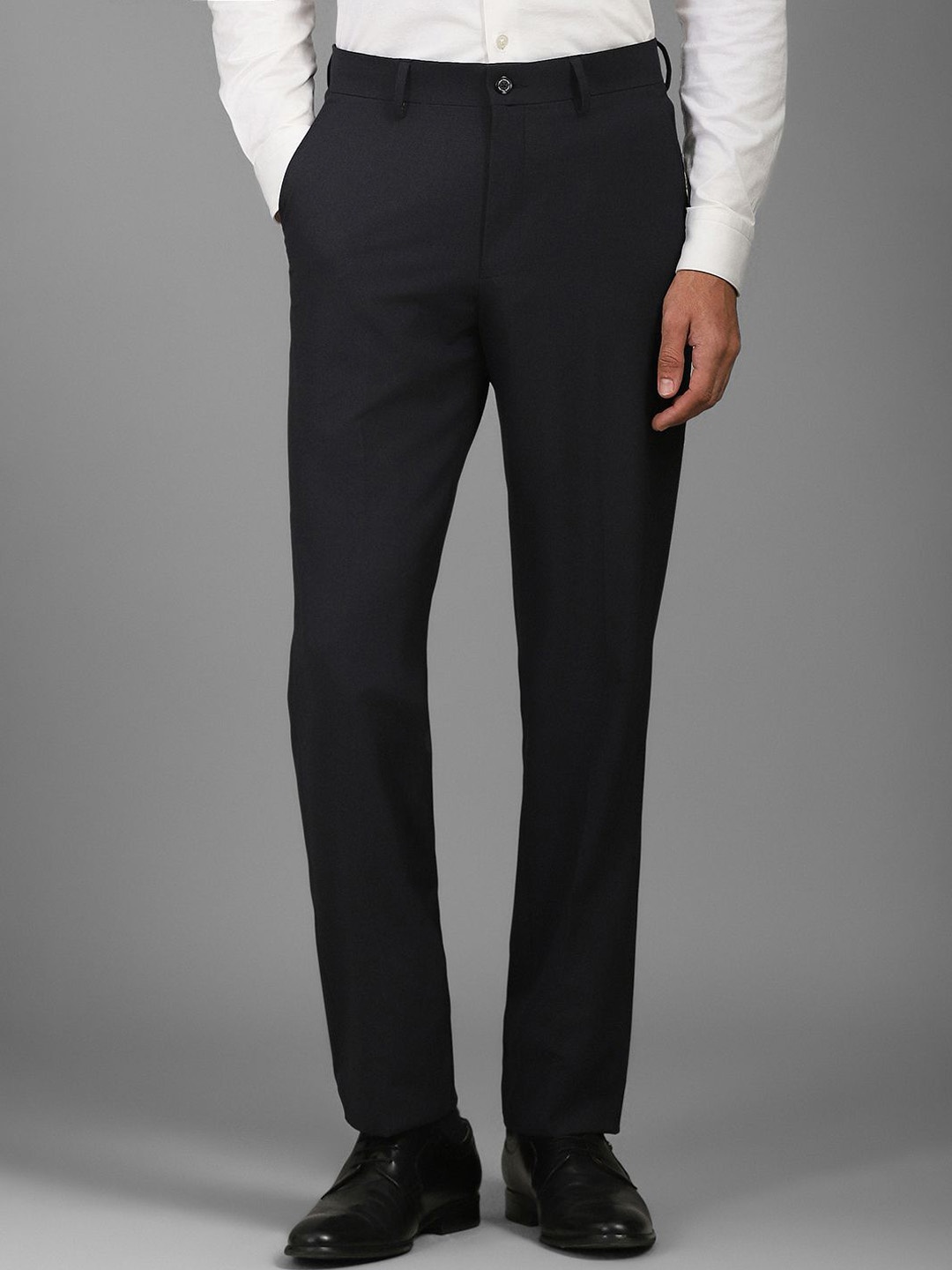 

Louis Philippe Men Mid-Rise Regular Fit Formal Trousers, Black