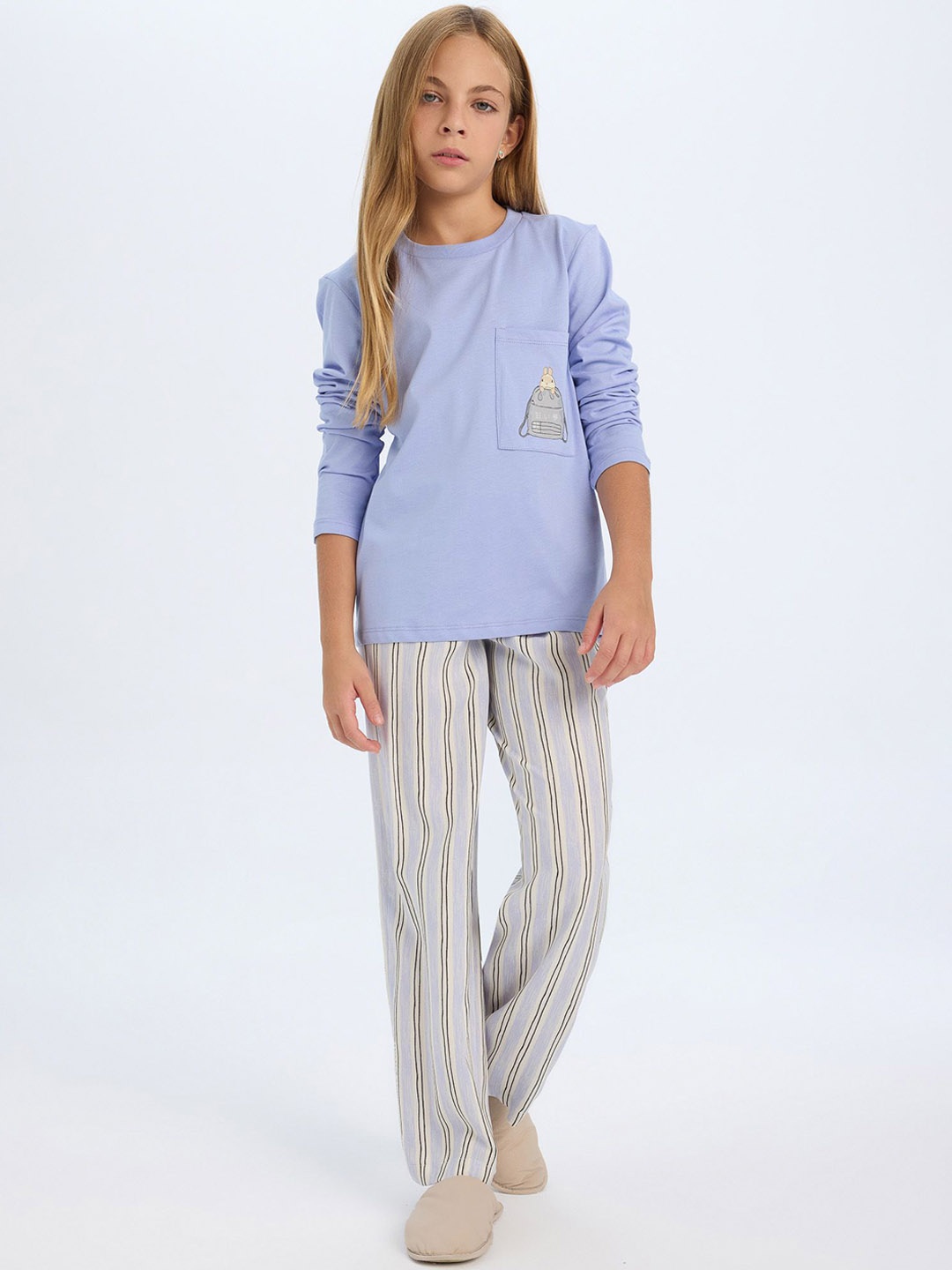 

DeFacto Girls Printed Pure Cotton T-Shirt With Trousers Night Suit, Blue