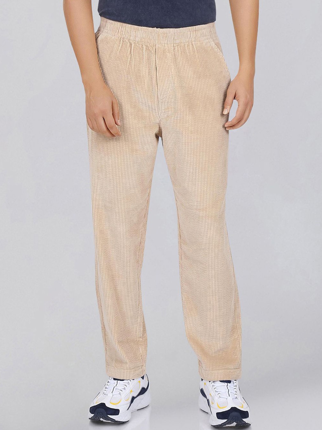 

Wrangler Men Relaxed Loose Fit Trousers, Beige
