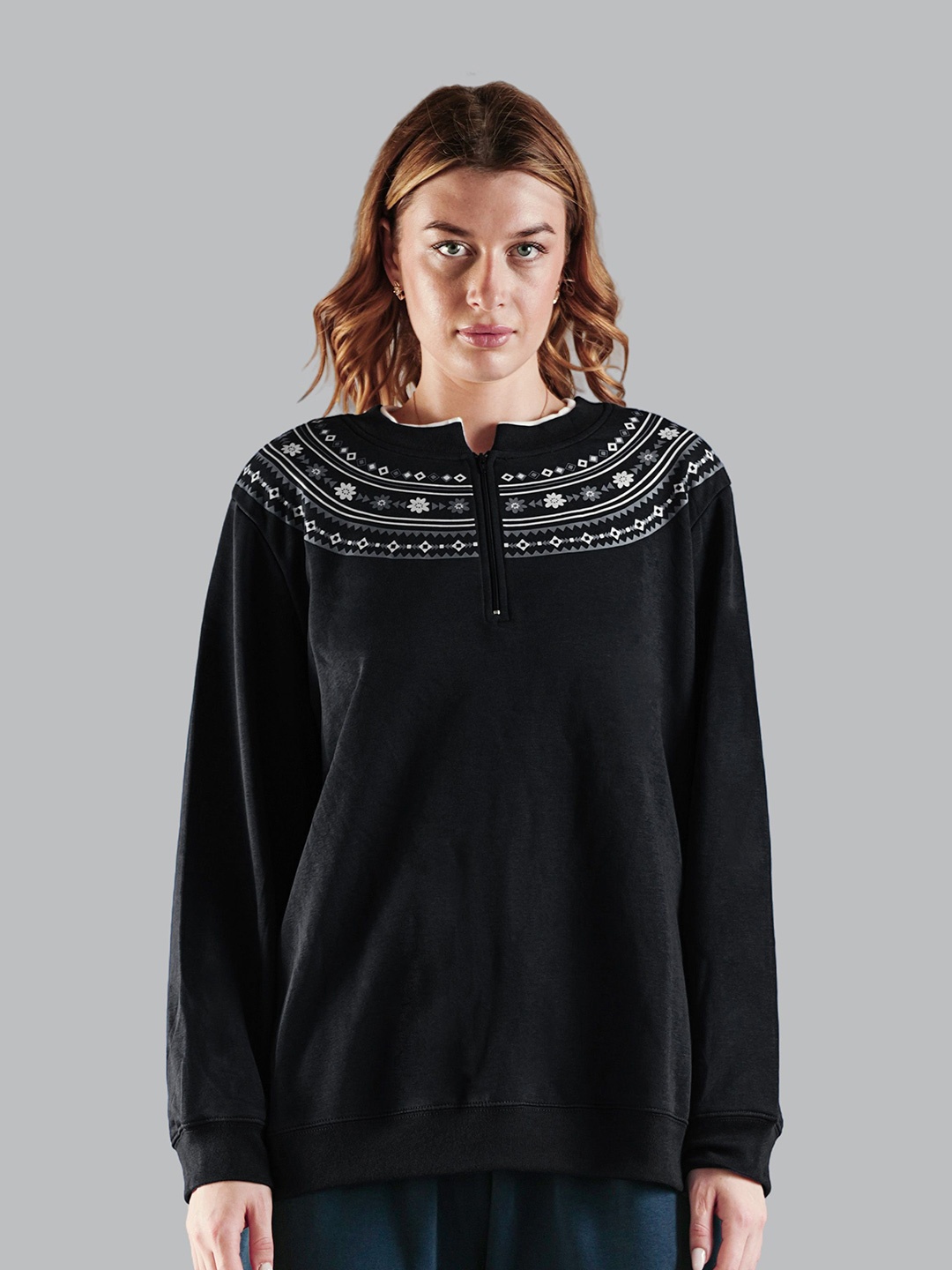 

Nimble Women Printed Long Sleeves Pullover Sweatshirt, Black