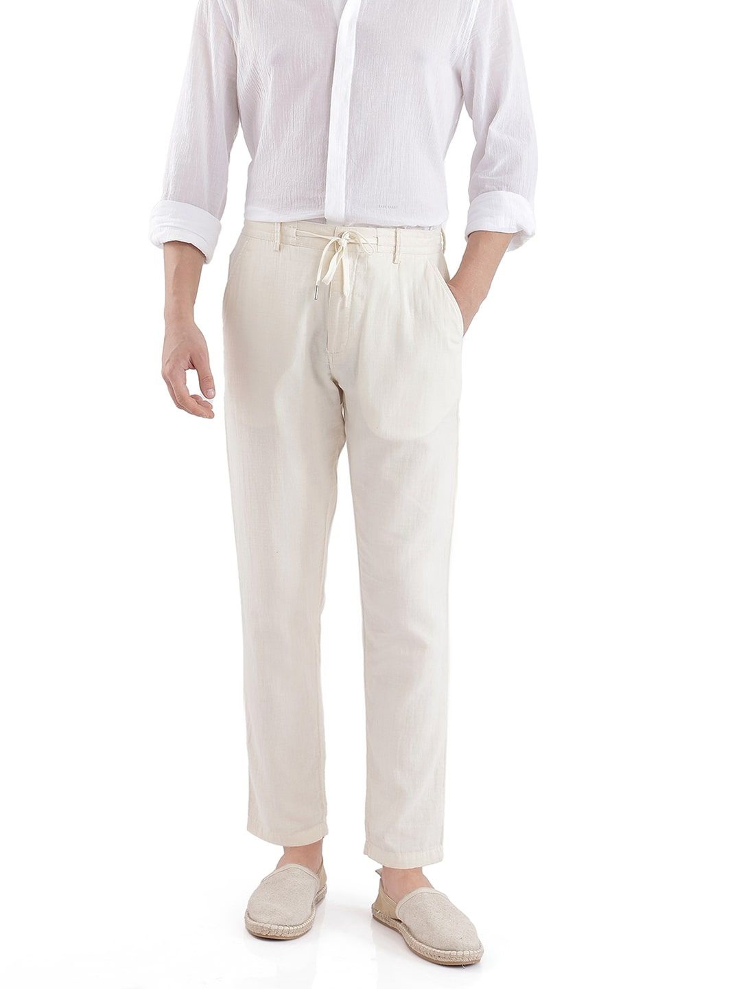 

RARE RABBIT Men Pleated Cotton Trouser, Off white