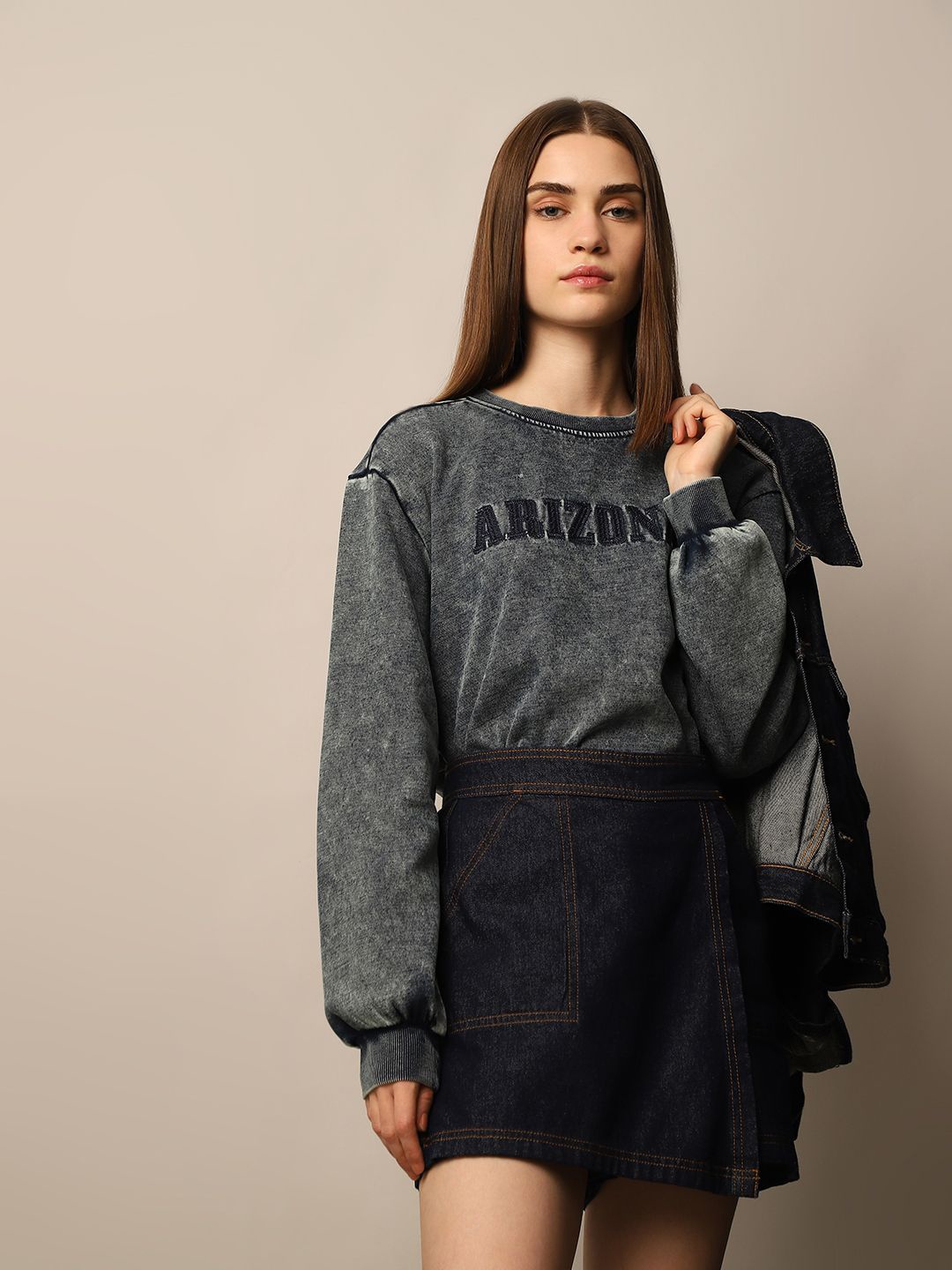 

ONLY Women Pure Cotton Typography Printed Sweatshirt, Grey