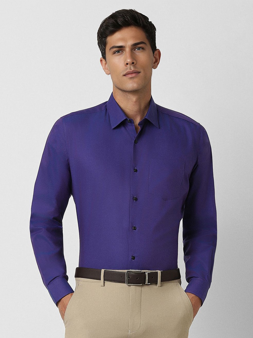 

Van Heusen Men Spread Collar Solid Cotton Slim Fit Formal Shirt, Navy blue