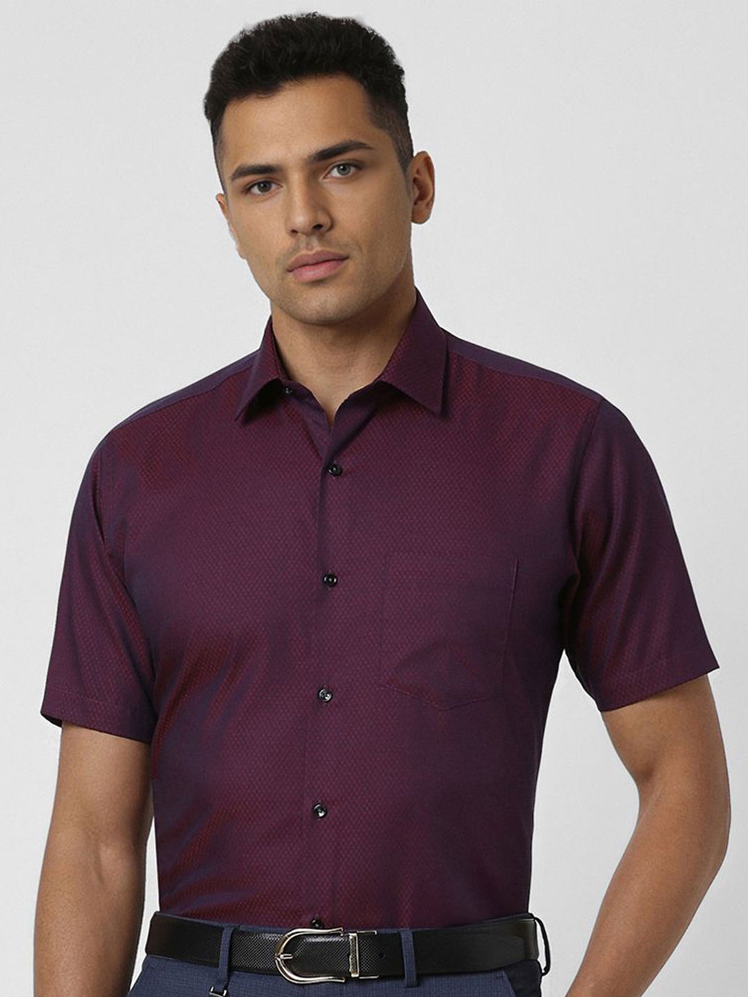 

Van Heusen Men Spread Collar Textured Cotton Slim Fit Formal Shirt, Purple