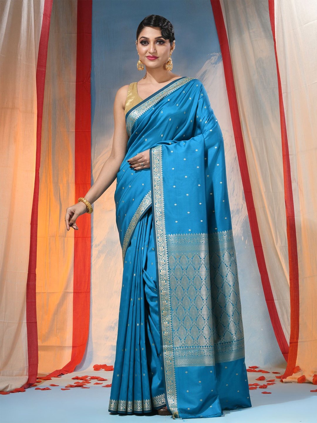 

DESH BIDESH Woven Design Zari Silk Blend Saree, Blue