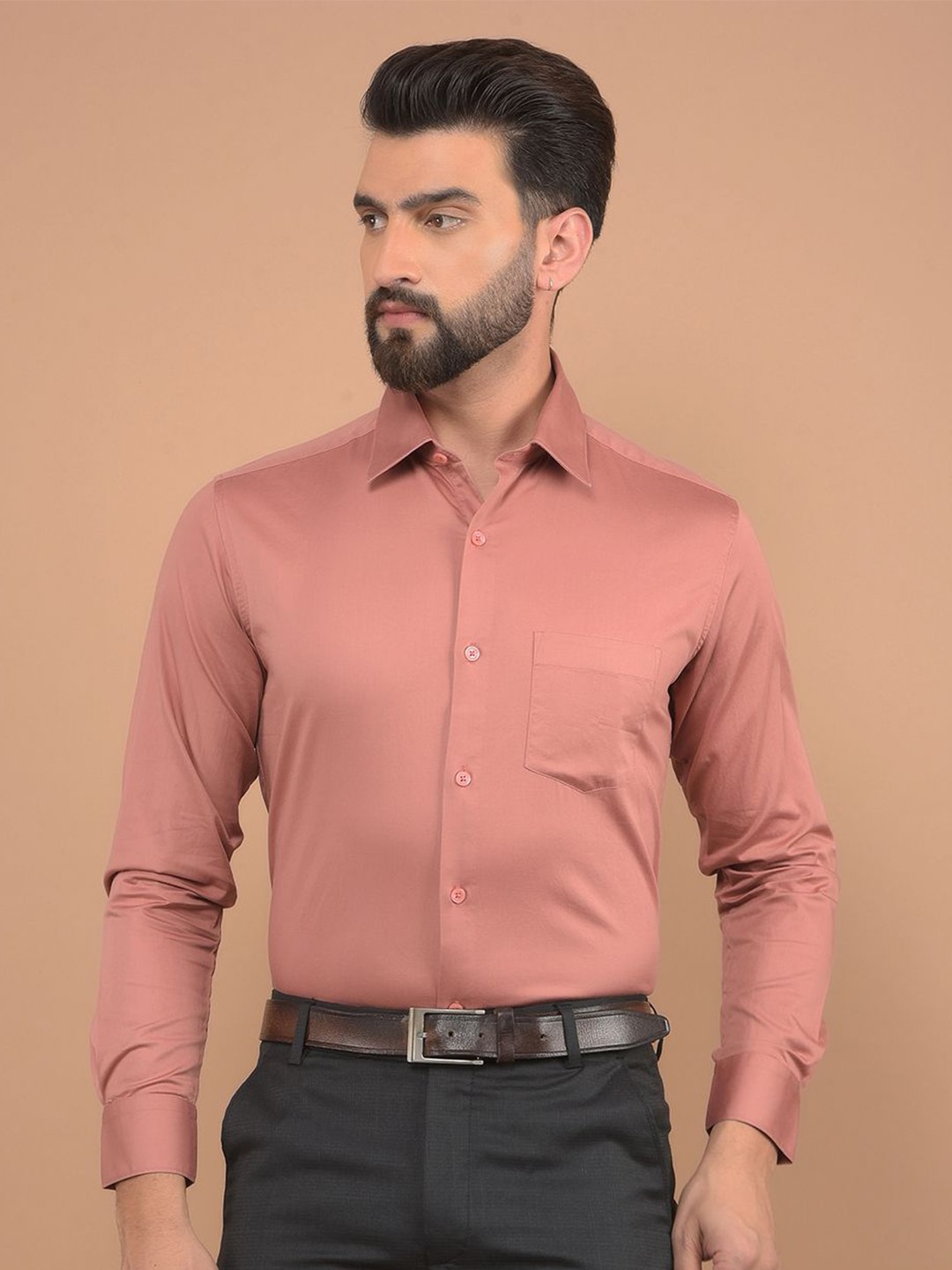 

Canary London Men Smart Spread Collar Solid Satin Slim Fit Formal Shirt, Rose