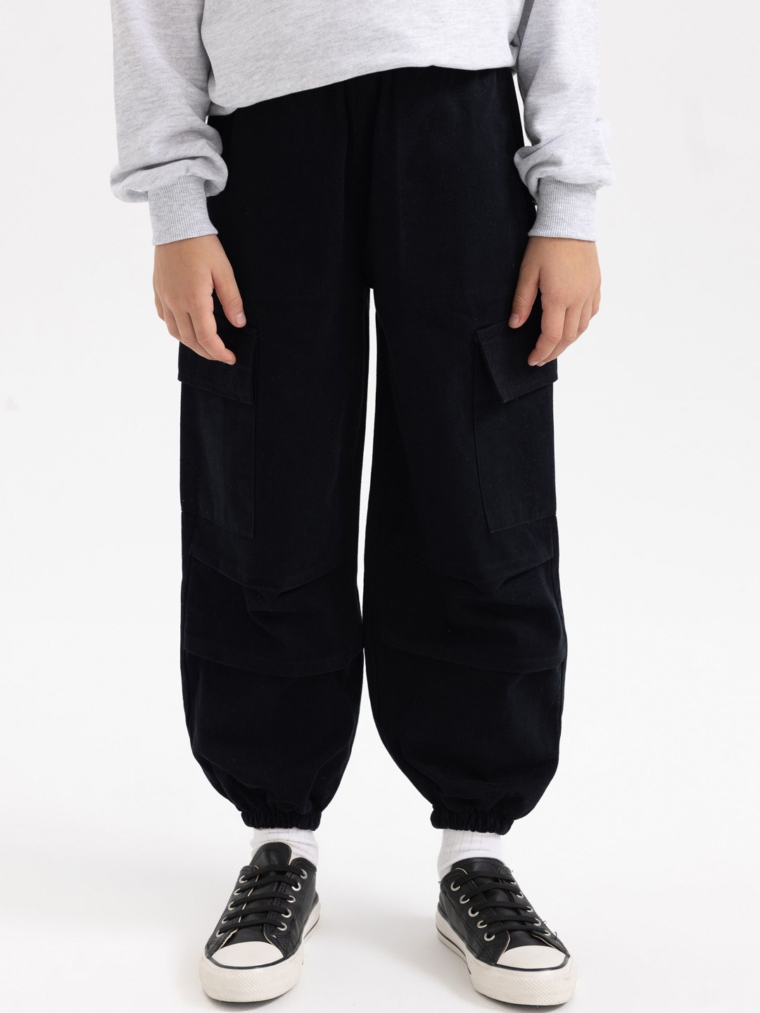 

DeFacto Girls Cotton Joggers Trousers, Black