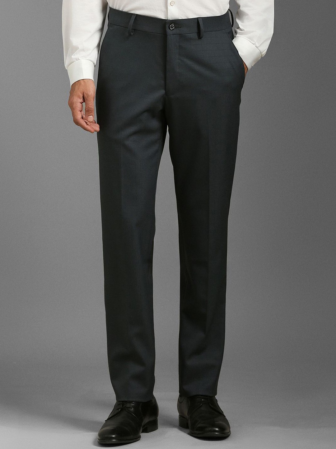 

Louis Philippe Men Slim Fit Trousers, Grey