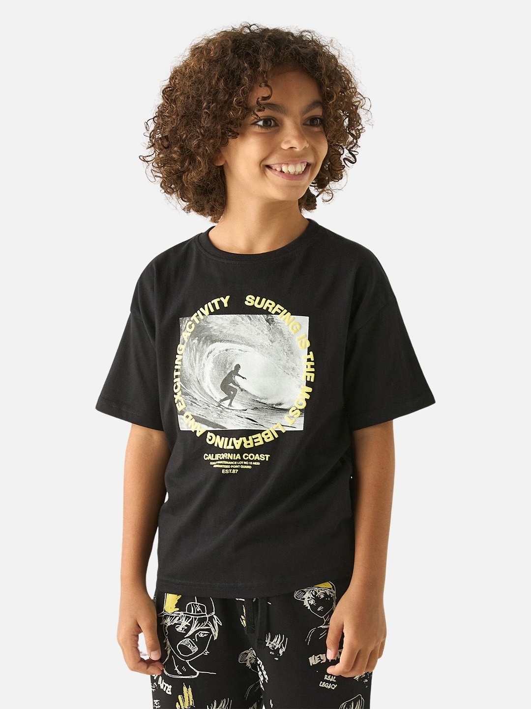 

Juniors by Babyshop Boys Printed Raw Edge T-shirt, Black